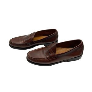 GH Bass Company Weejun’s Men’s Brown Penny Loafers.  Size 10D